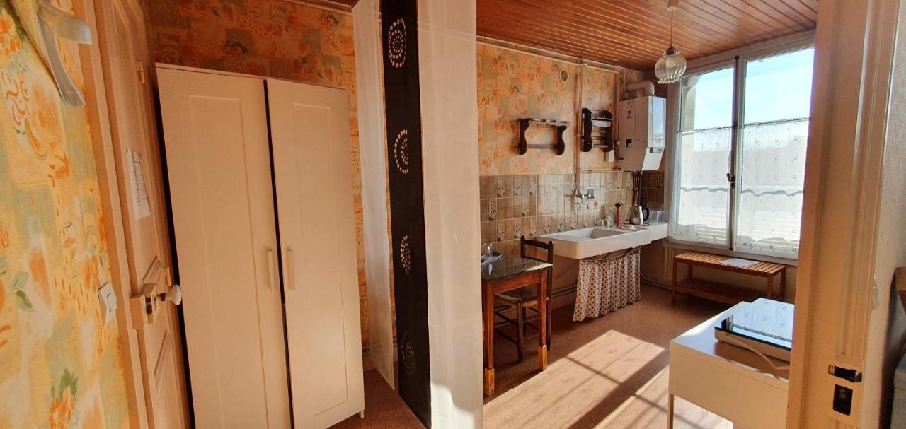 Bed and Breakfast Joyeux Reveil Курсель-сюр-Мер Екстер'єр фото